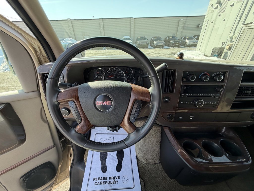 Used 2008 GMC Savana 2500 Extended Passenger w/ Preferred Equipment Group image 11