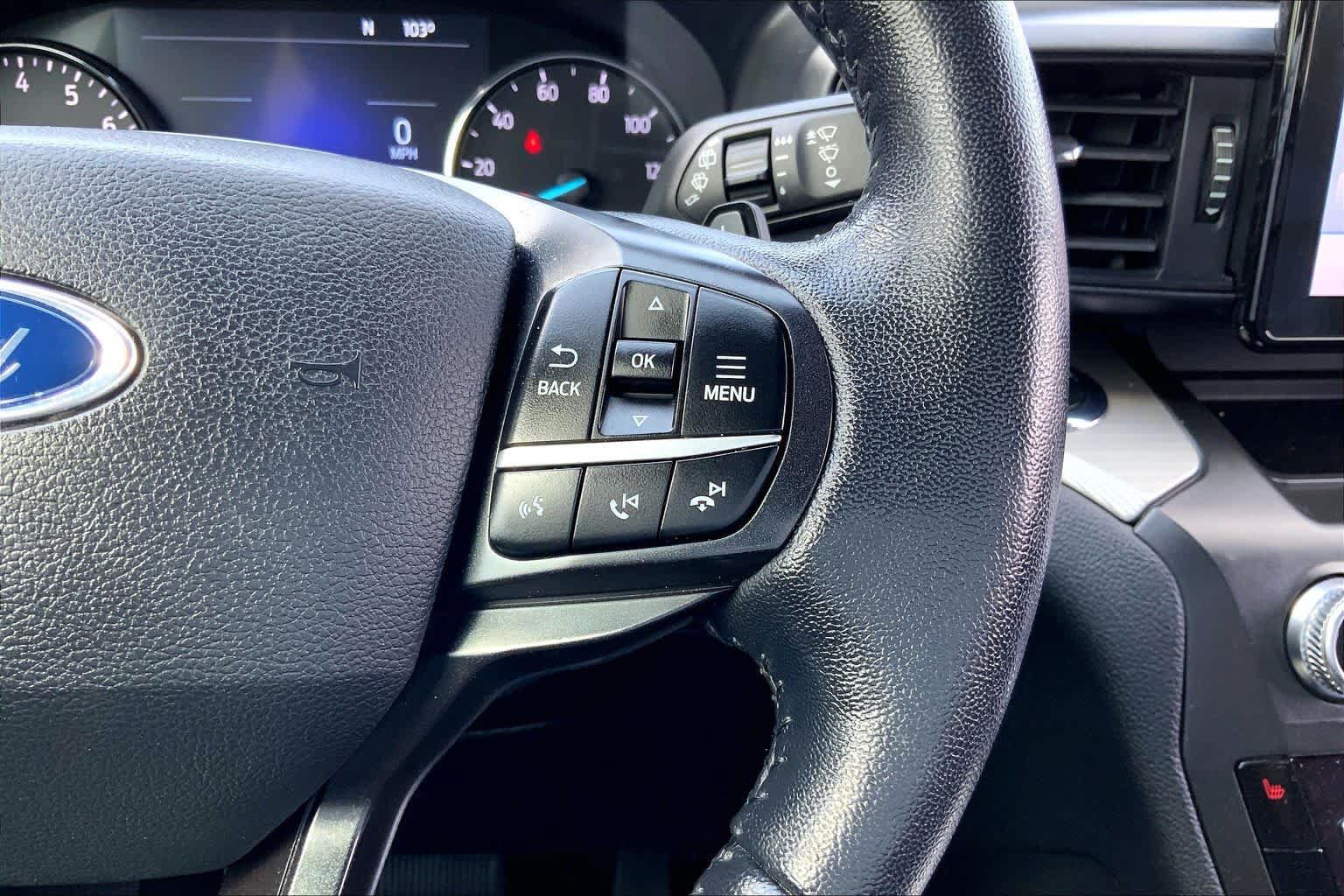 Used 2020 Ford Explorer XLT w/ Comfort Package AWD/4WD image 25