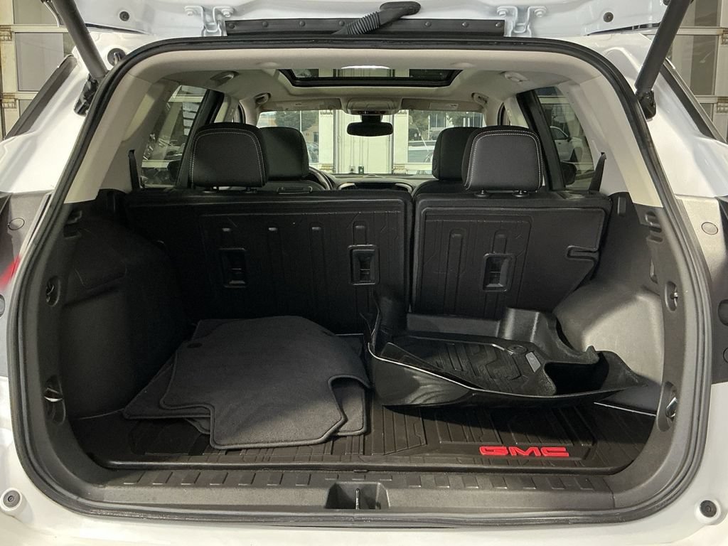 Used 2023 GMC Terrain Denali AWD/4WD image 27