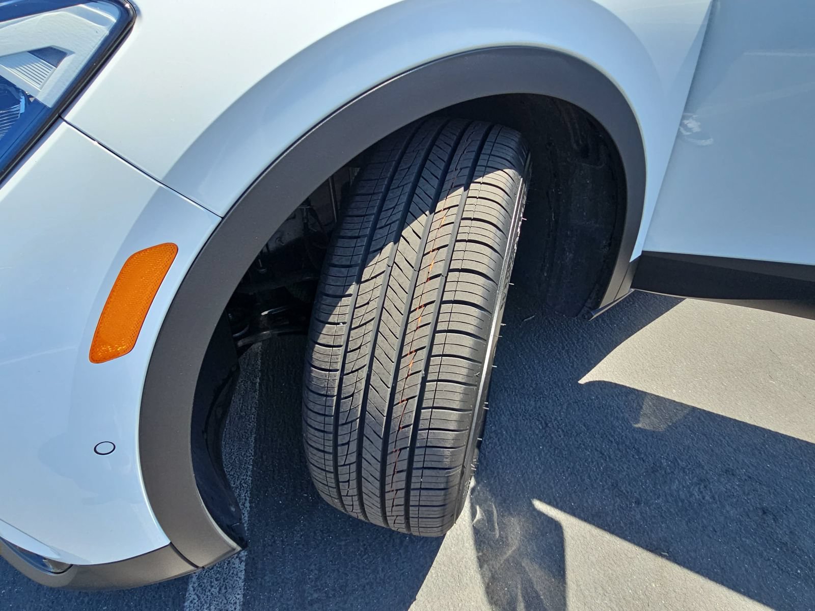 Certified 2023 Volkswagen ID.4 Pro RWD image 32