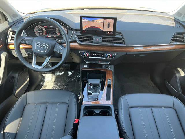 Used 2023 Audi Q5 2.0T Premium Plus w/ Premium Plus Package image 15