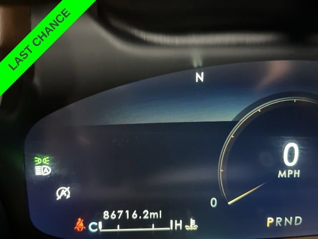Used 2023 Lincoln Aviator Reserve w/ Equipment Group 201A AWD/4WD image 17