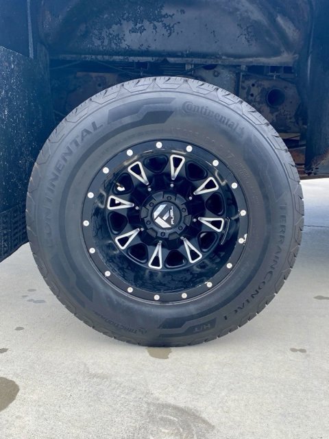 Used 2010 GMC Sierra 3500 SLT image 9