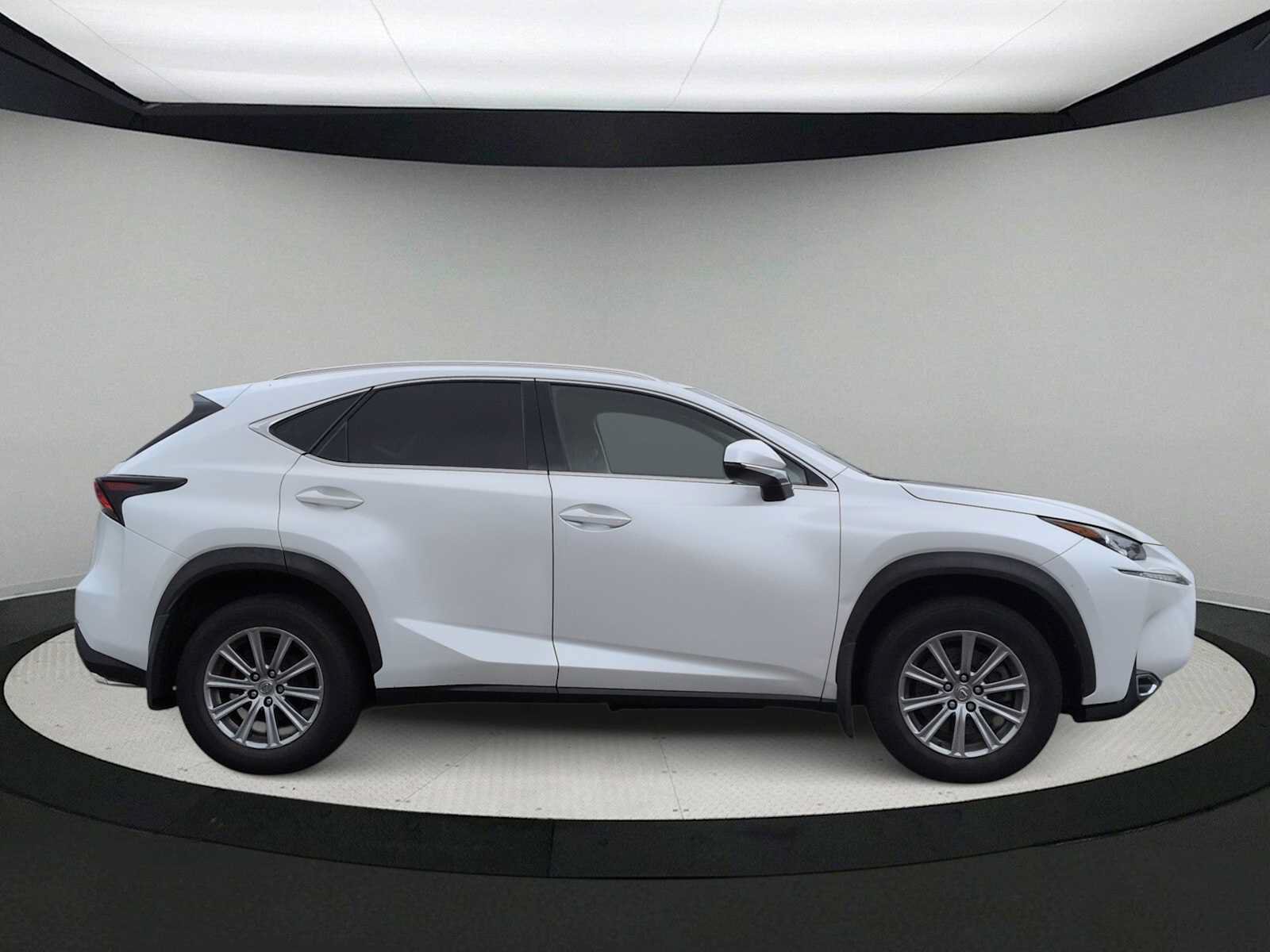 Used 2016 Lexus NX 200t FWD image 9