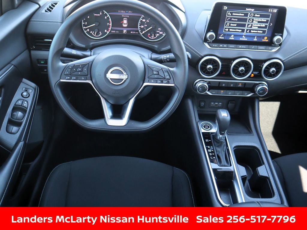 Used 2025 Nissan Sentra SV w/ Trunk Package image 15