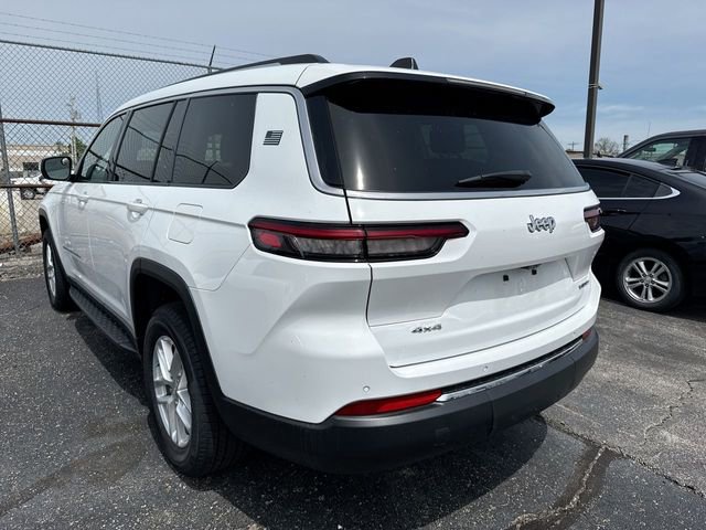 Used 2023 Jeep Grand Cherokee L Laredo AWD/4WD image 2