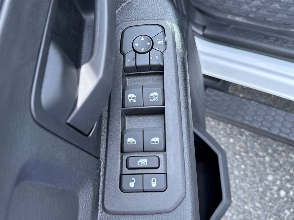 New 2026 RAM 2500 Tradesman AWD/4WD image 25