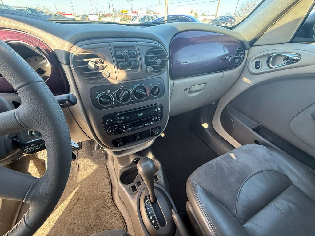 Used 2002 Chrysler PT Cruiser Limited image 15