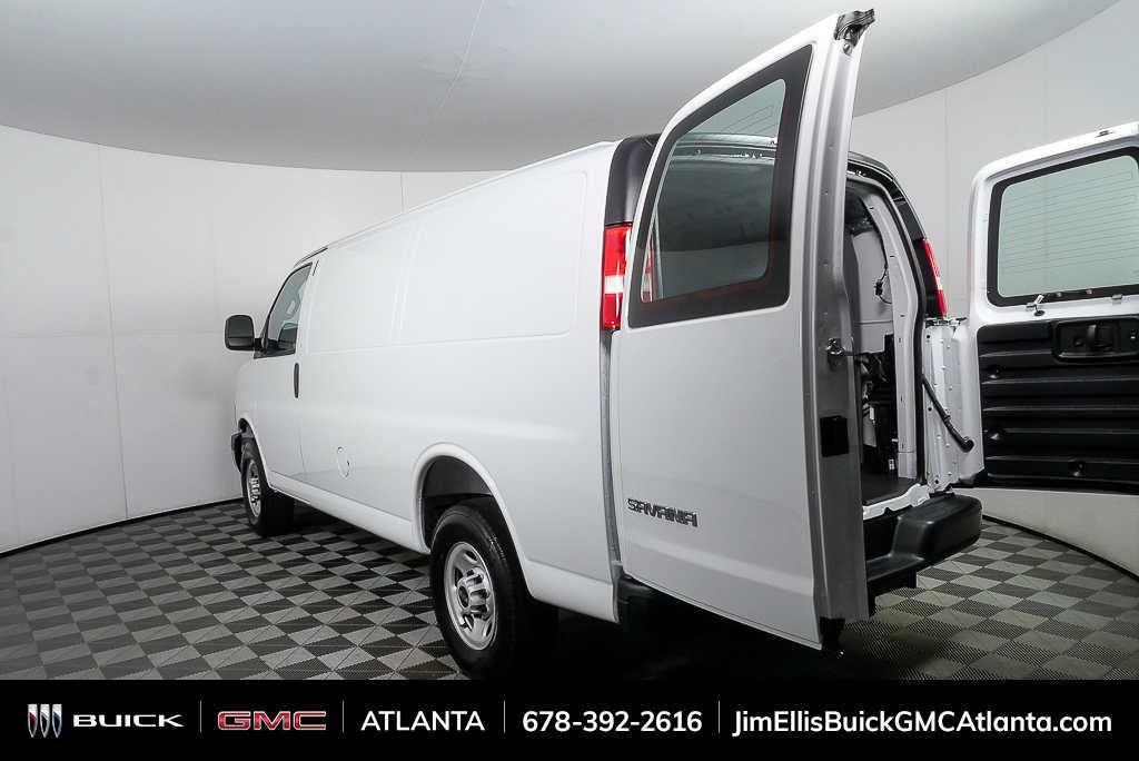 New 2025 GMC Savana 2500 w/ Driver Convenience Package RWD image 26