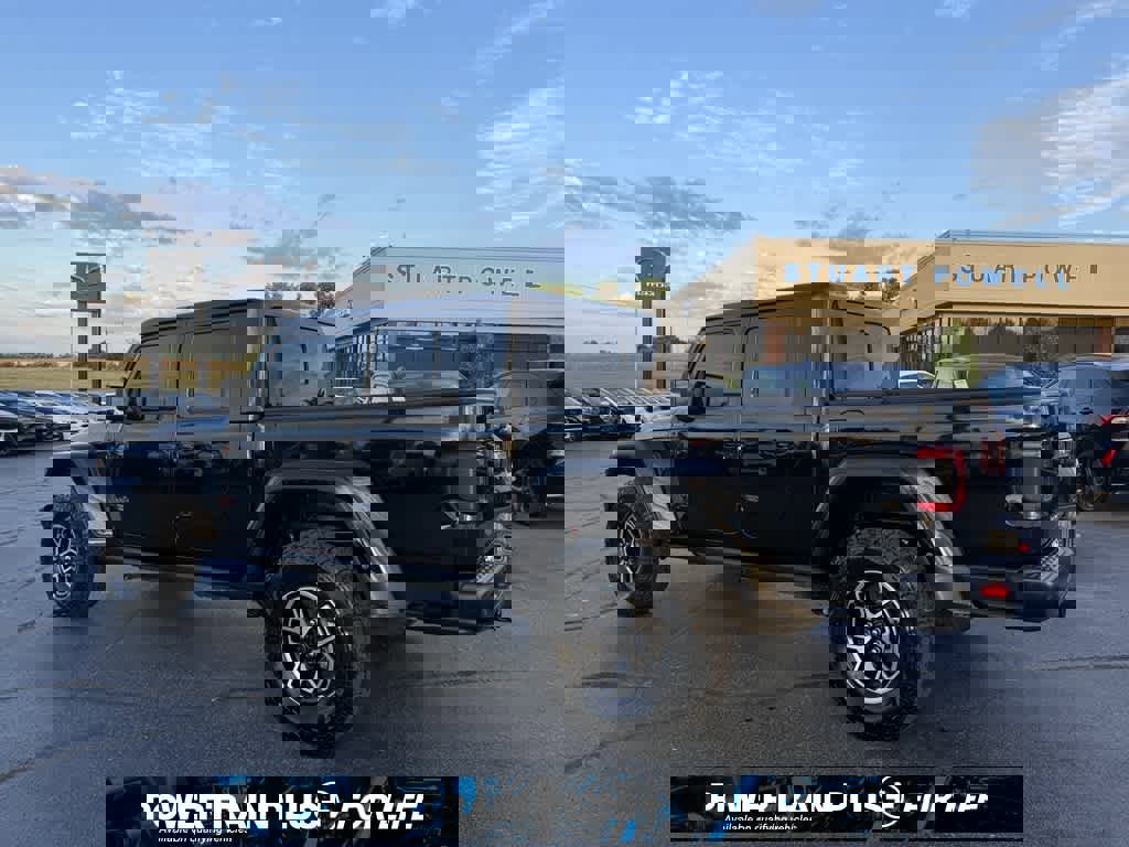 Used 2024 Jeep Gladiator Rubicon image 29