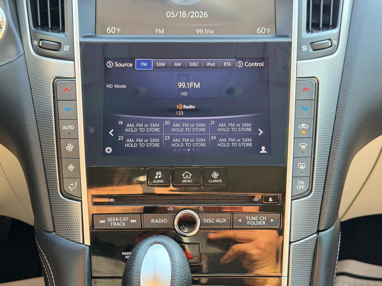 Used 2014 INFINITI Q50 AWD w/ Moonroof Package image 52