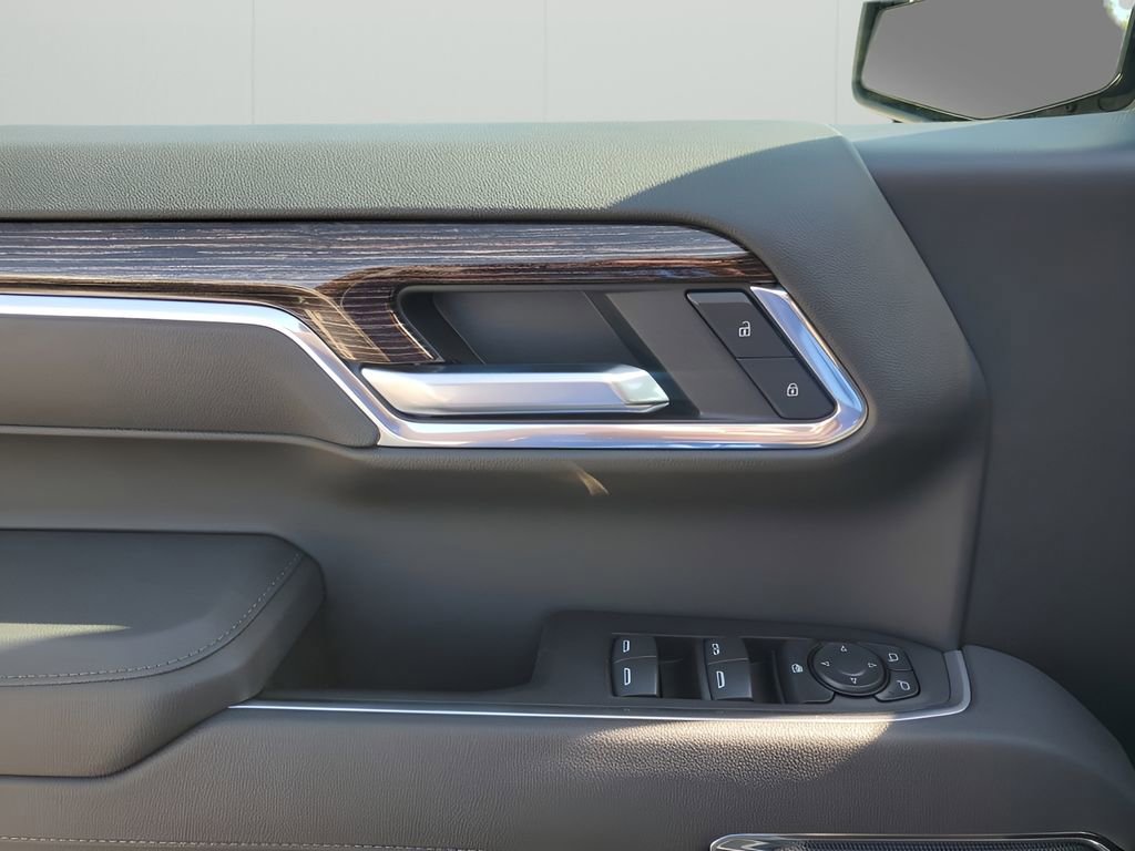 Used 2026 GMC Sierra 1500 Elevation image 23