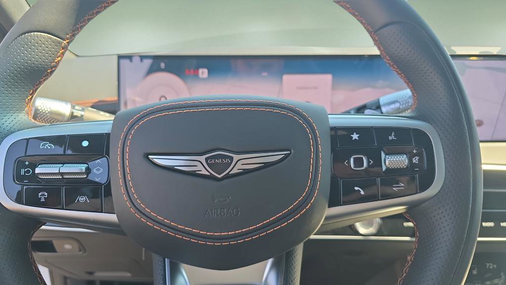 New 2026 Genesis GV70 2.5T Sport Prestige AWD/4WD image 17