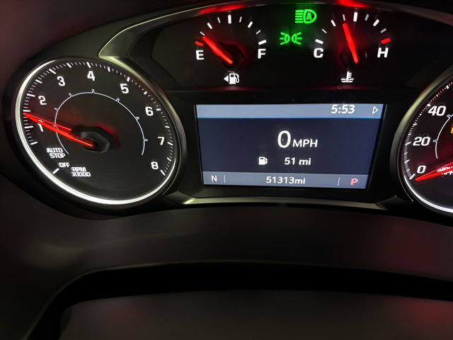 Used 2024 GMC Terrain SLT AWD/4WD image 20
