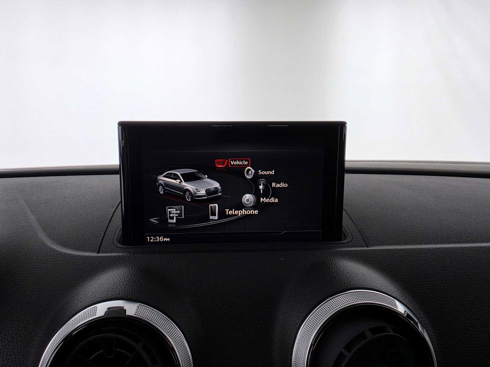 Used 2020 Audi A3 2.0T Premium Plus w/ Premium Plus Package FWD image 24