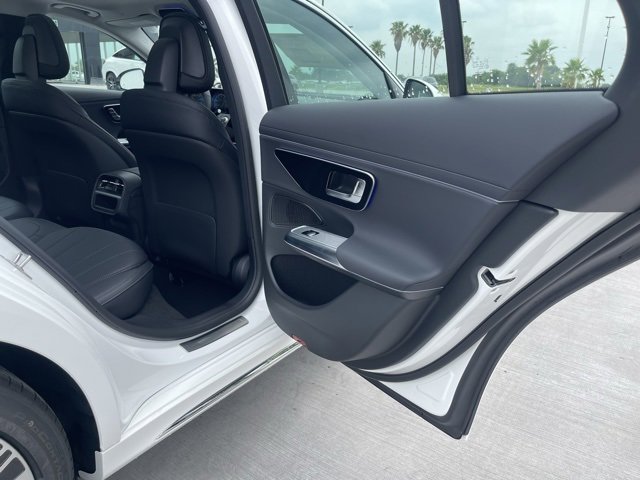 New 2025 Mercedes-Benz E 350 Sedan image 19