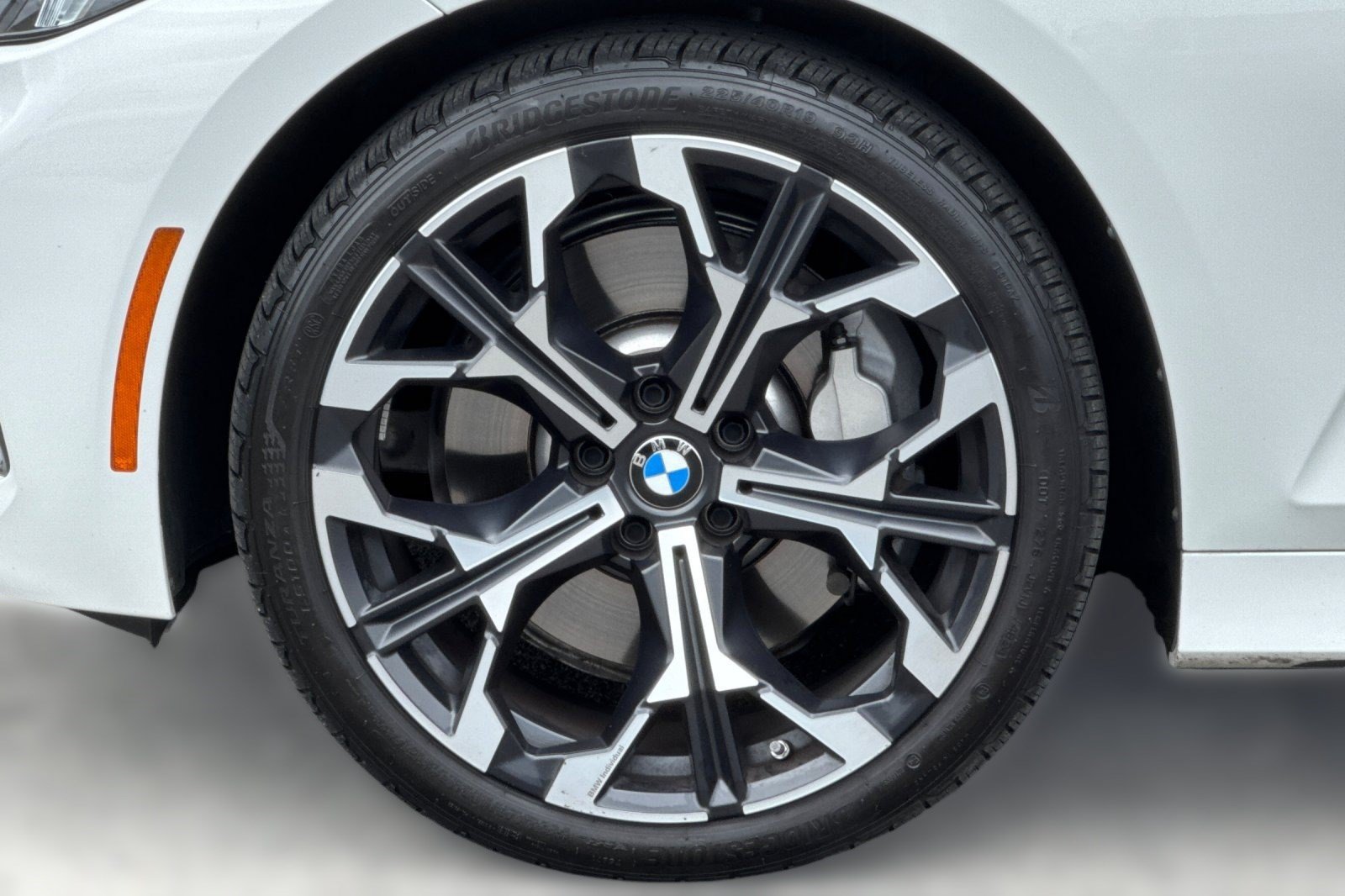 Certified 2025 BMW 330i Sedan w/ Convenience Package RWD image 13