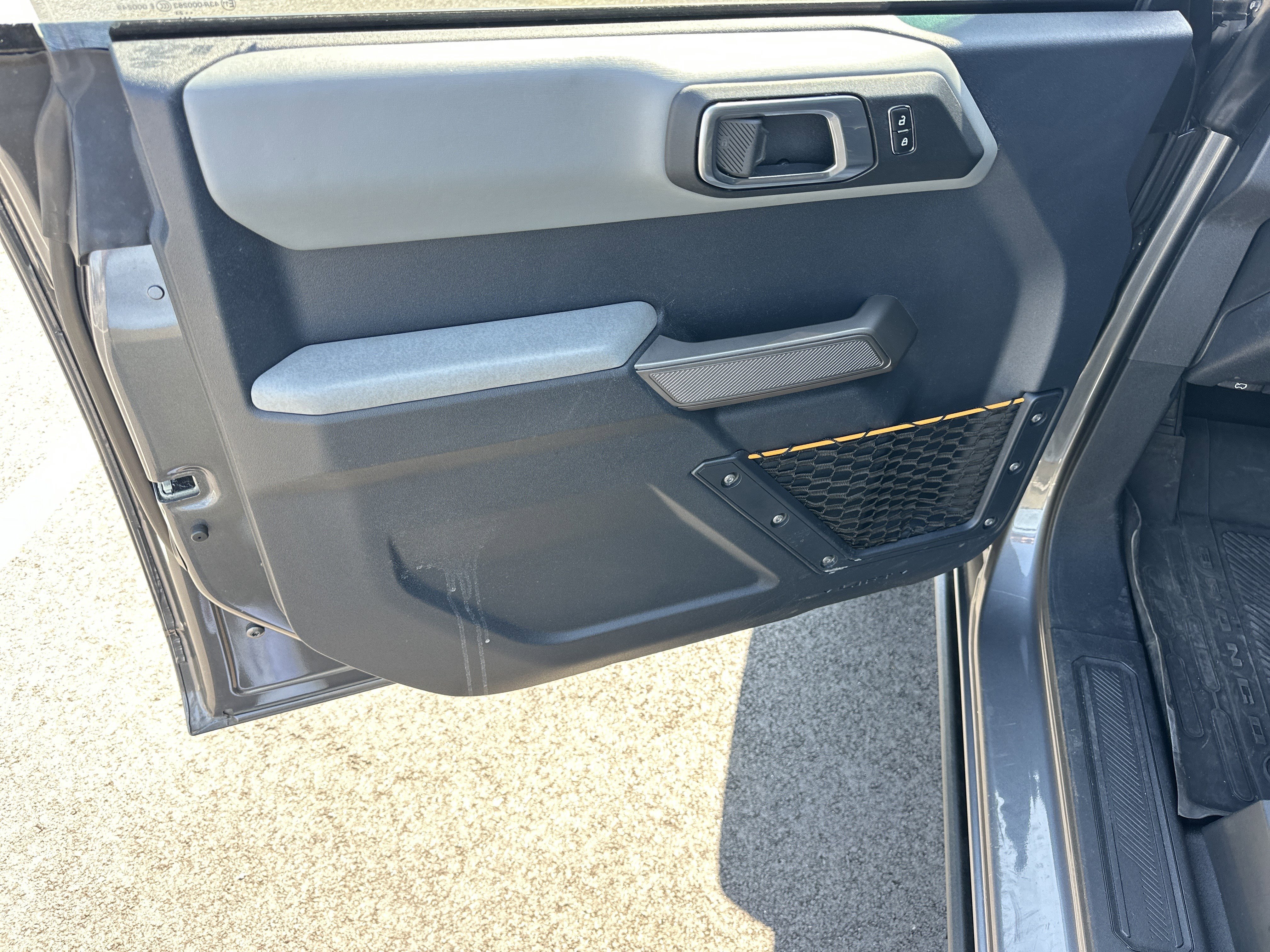 Used 2023 Ford Bronco Badlands w/ Sasquatch Package image 11