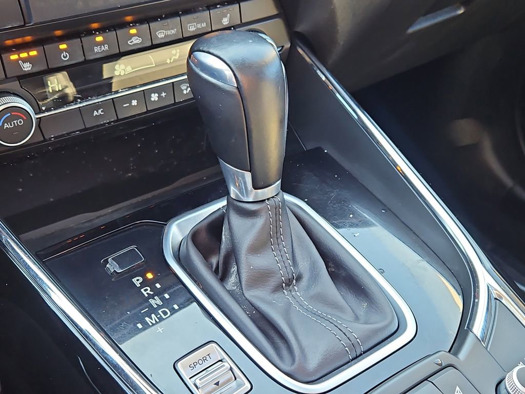 Used 2023 MAZDA CX-9 Touring image 26