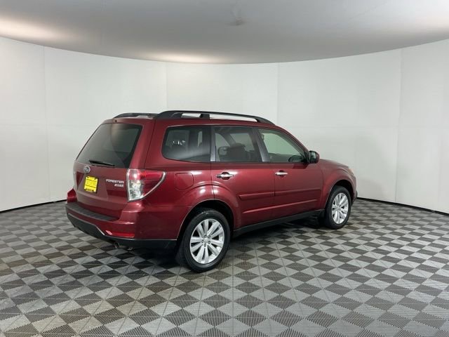 Used 2011 Subaru Forester 2.5X Limited AWD/4WD image 5