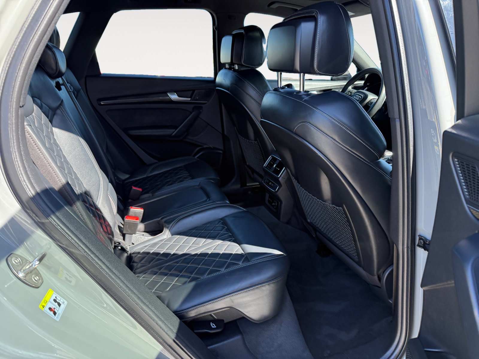 Used 2019 Audi SQ5 Prestige w/ Prestige Package AWD/4WD image 18