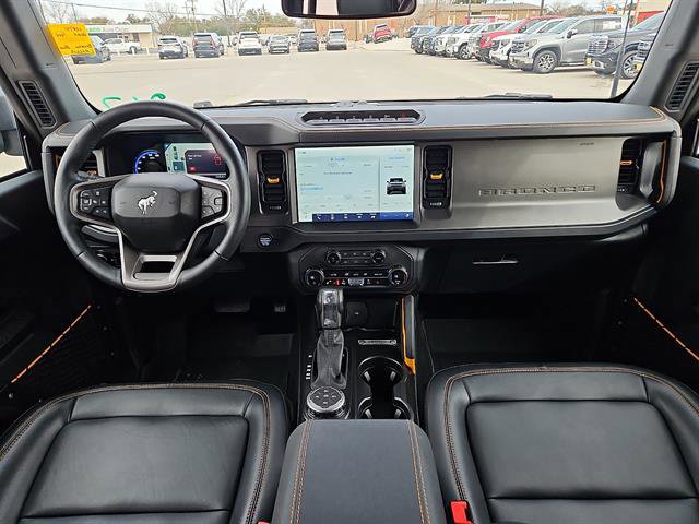 Used 2024 Ford Bronco Badlands image 10