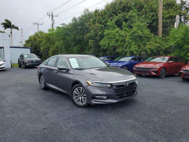 Used 2018 Honda Accord Touring image 32