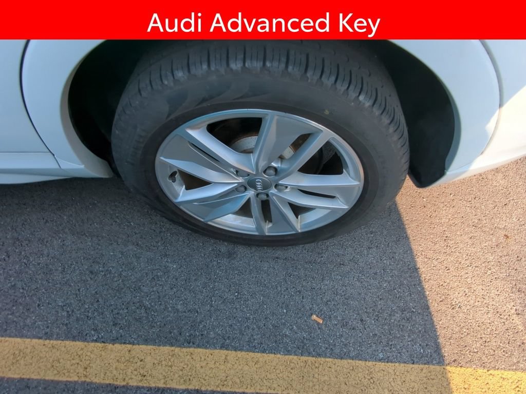Used 2018 Audi Q3 2.0T Premium AWD/4WD image 5