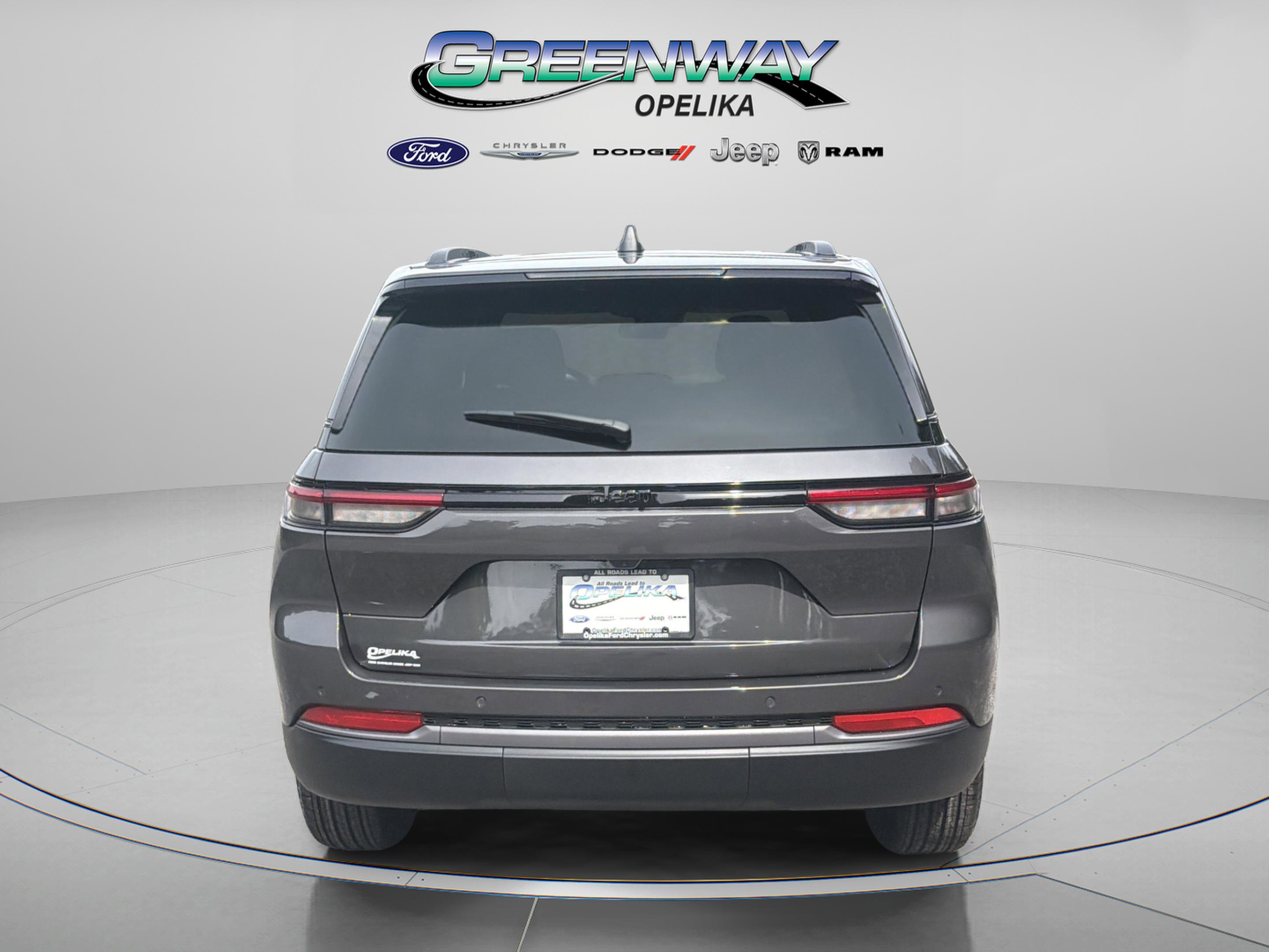 New 2026 Jeep Grand Cherokee Altitude RWD image 6