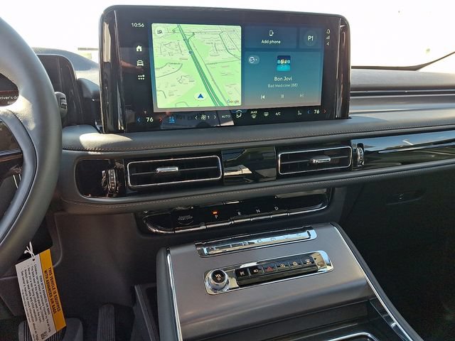 New 2026 Lincoln Aviator AWD image 8