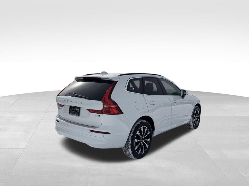 Certified 2023 Volvo XC60 B5 Core w/ Climate Package image 34
