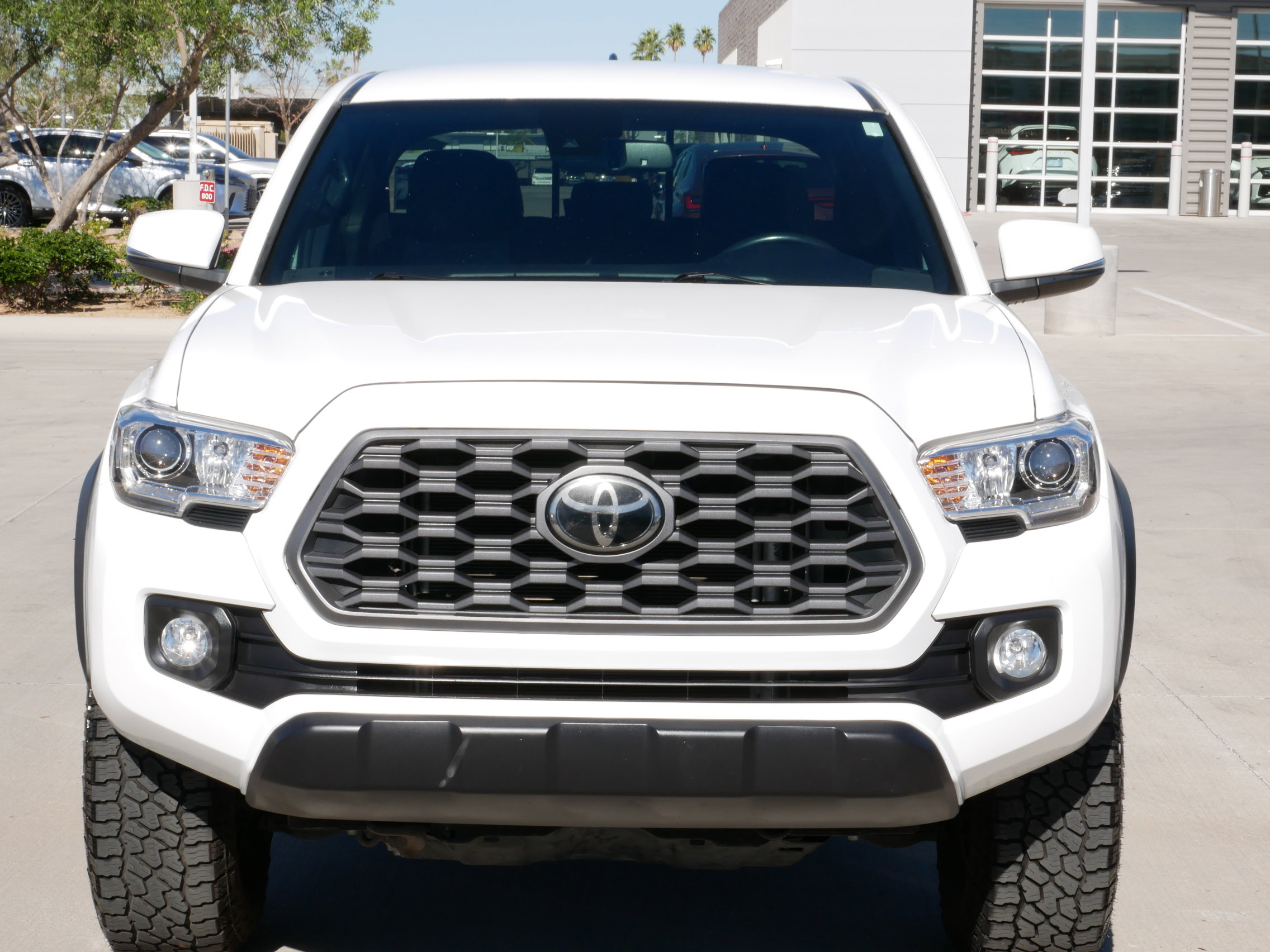 Used 2021 Toyota Tacoma TRD Off-Road w/ Technology Package image 15