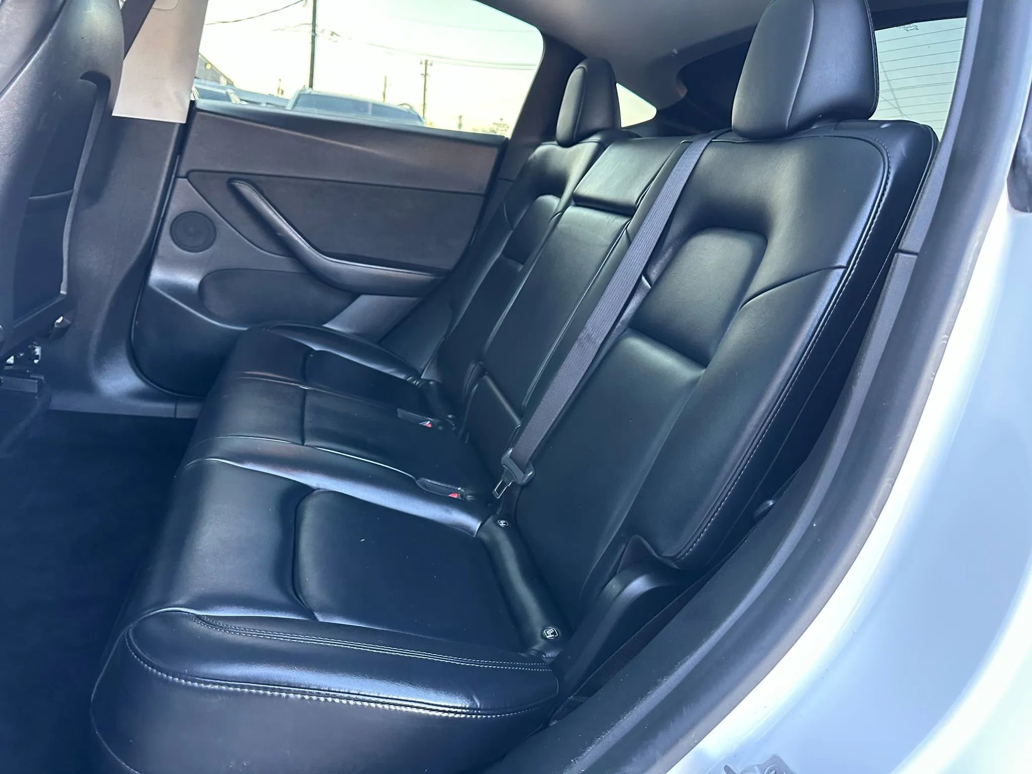 Used 2021 Tesla Model Y Performance image 16