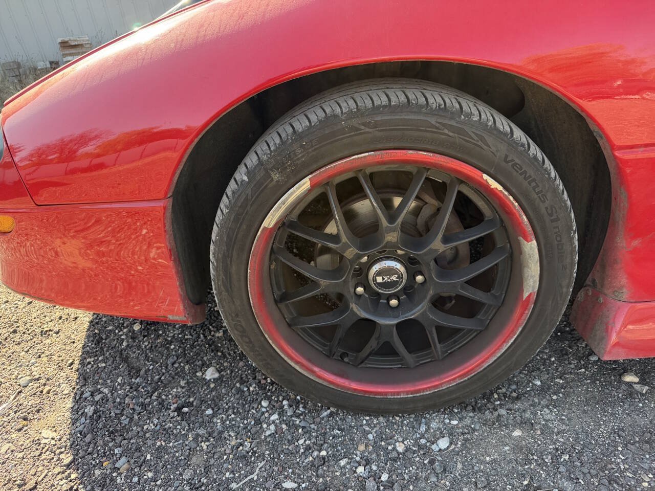 Used 1995 Chevrolet Camaro Z28 RWD image 9