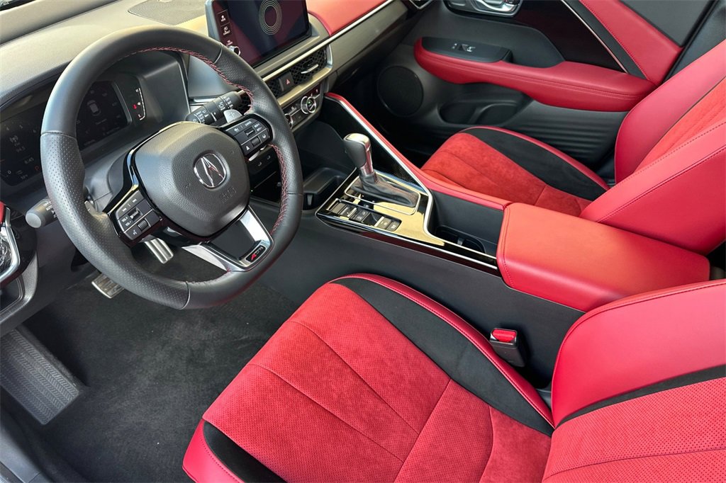 Certified 2025 Acura ADX A-Spec image 11