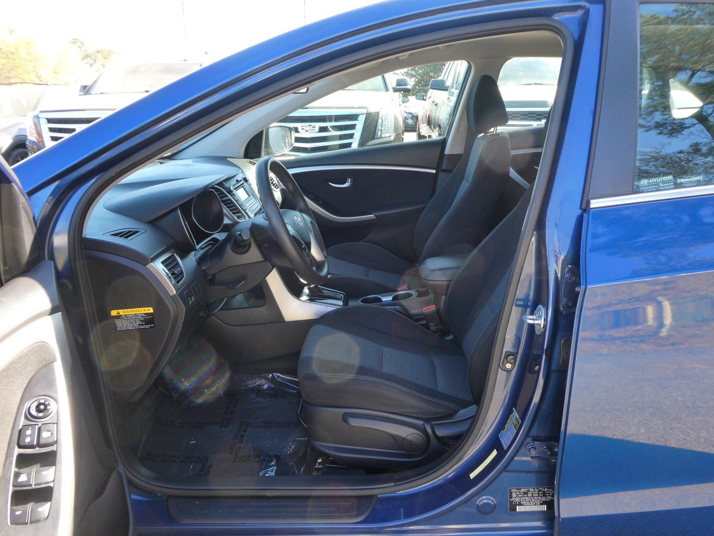 Used 2015 Hyundai Elantra GT image 12