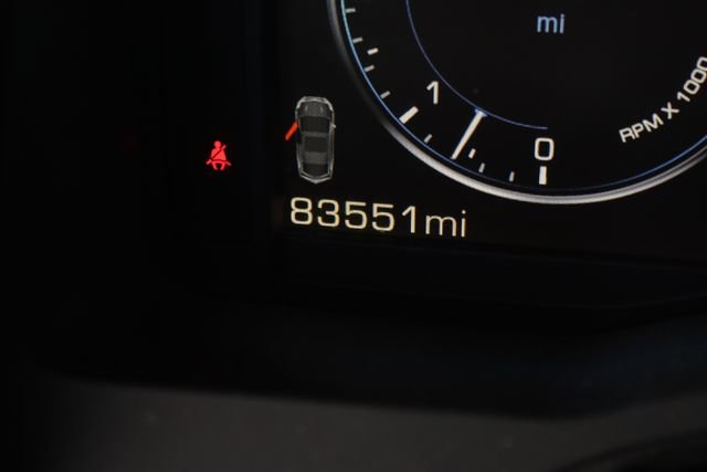 Used 2015 Cadillac Escalade Premium image 18