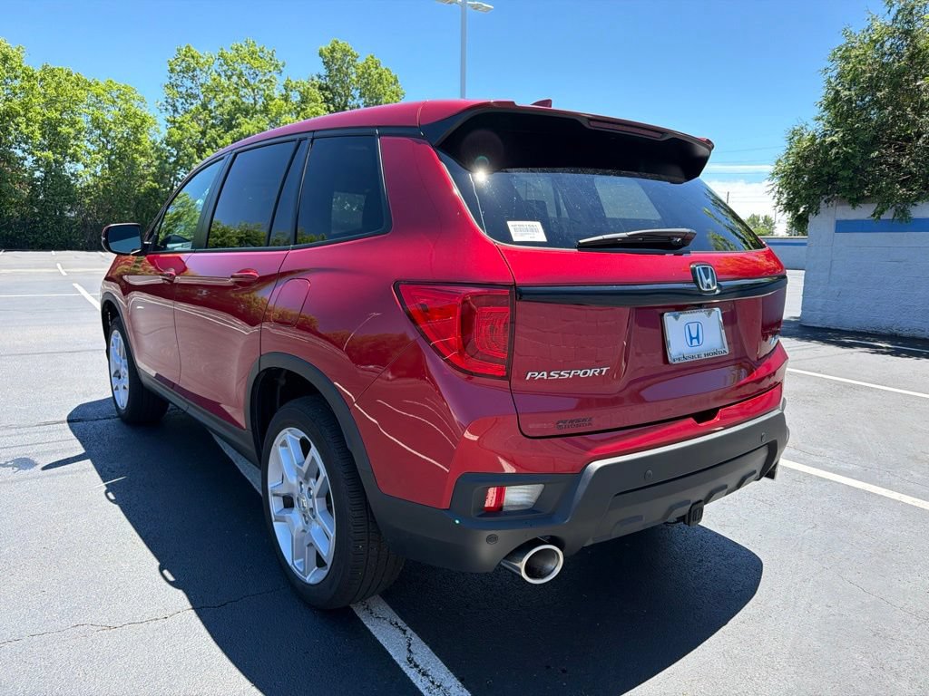 Certified 2025 Honda Passport EX-L image 3