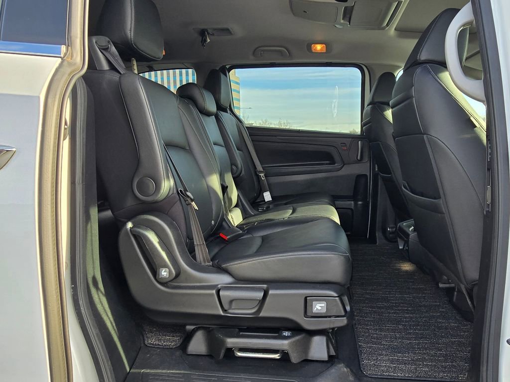 Used 2022 Honda Odyssey Touring image 12