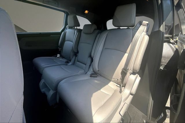 Used 2024 Honda Odyssey EX-L image 22