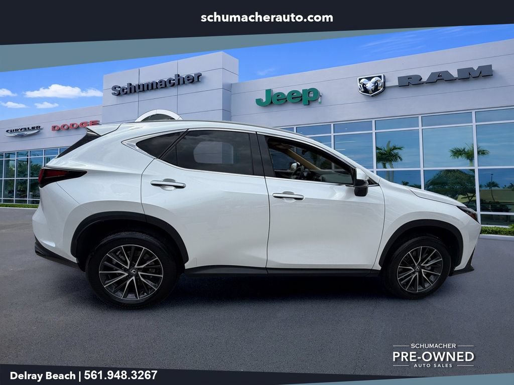 Used 2024 Lexus NX 250 FWD w/ Towing Package (2000 Lbs) image 8