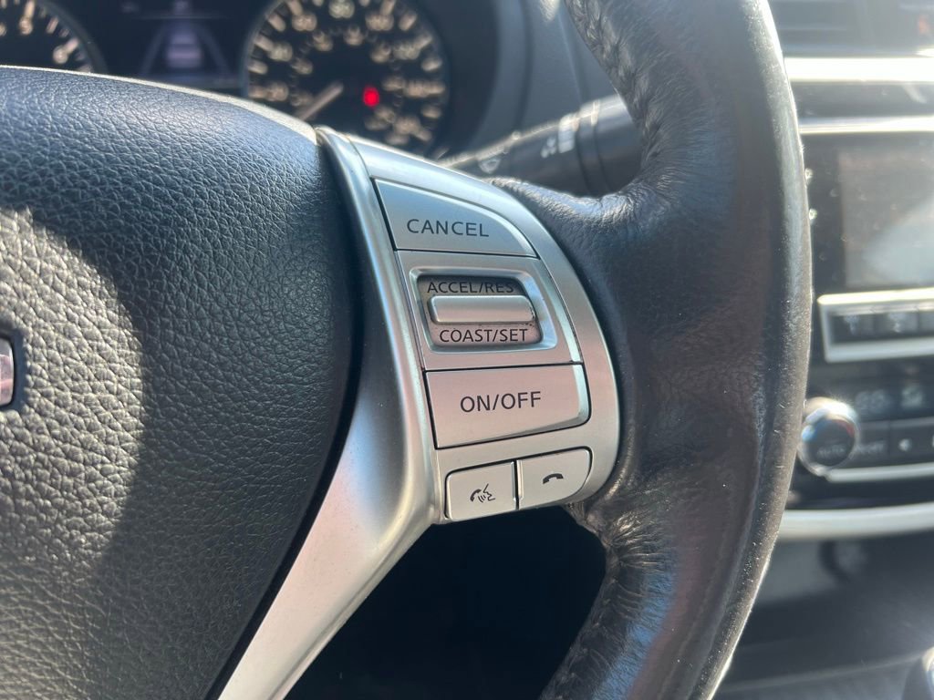 Used 2018 Nissan Altima 2.5 SL FWD image 14