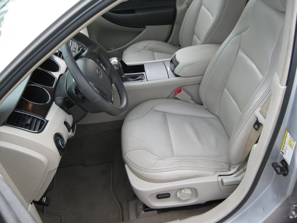 Used 2011 Ford Taurus SEL w/ 201A Rapid Spec Order Code image 12