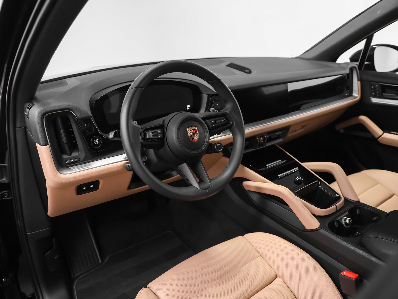 Certified 2025 Porsche Cayenne image 42