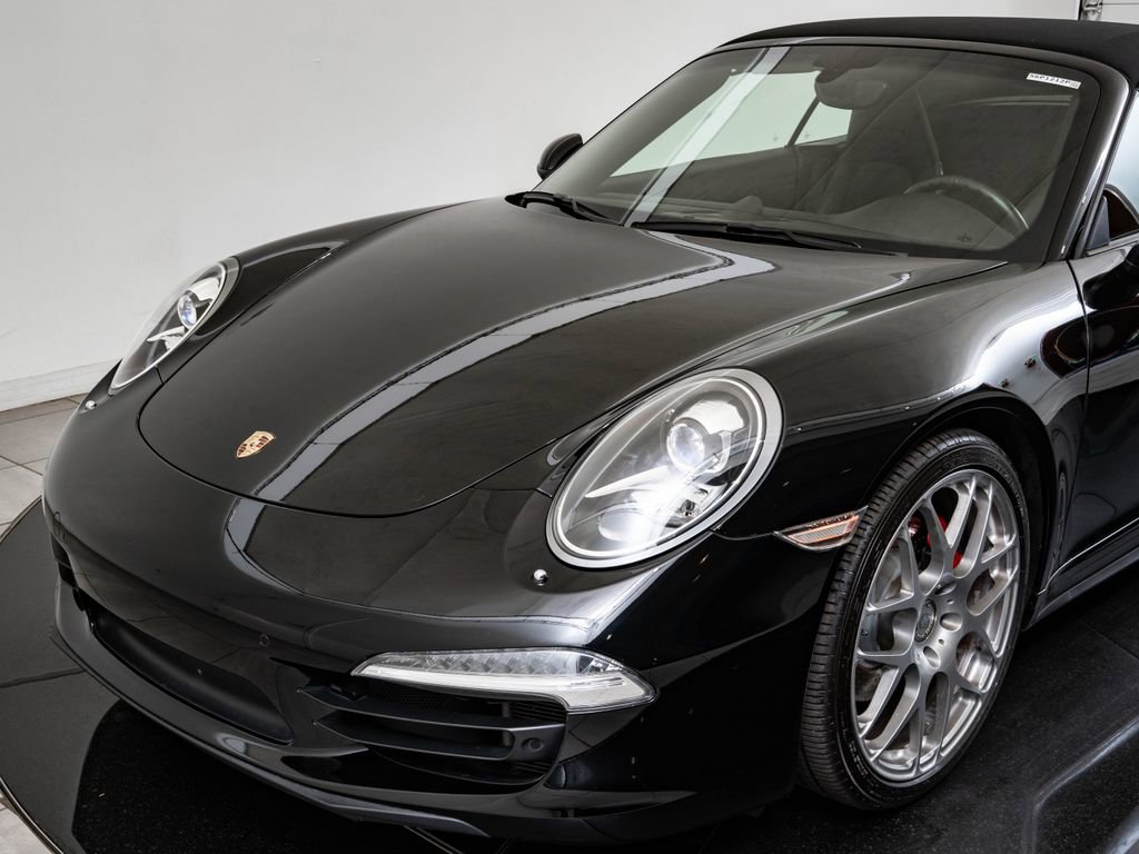 Used 2013 Porsche 911 Carrera 4S image 15
