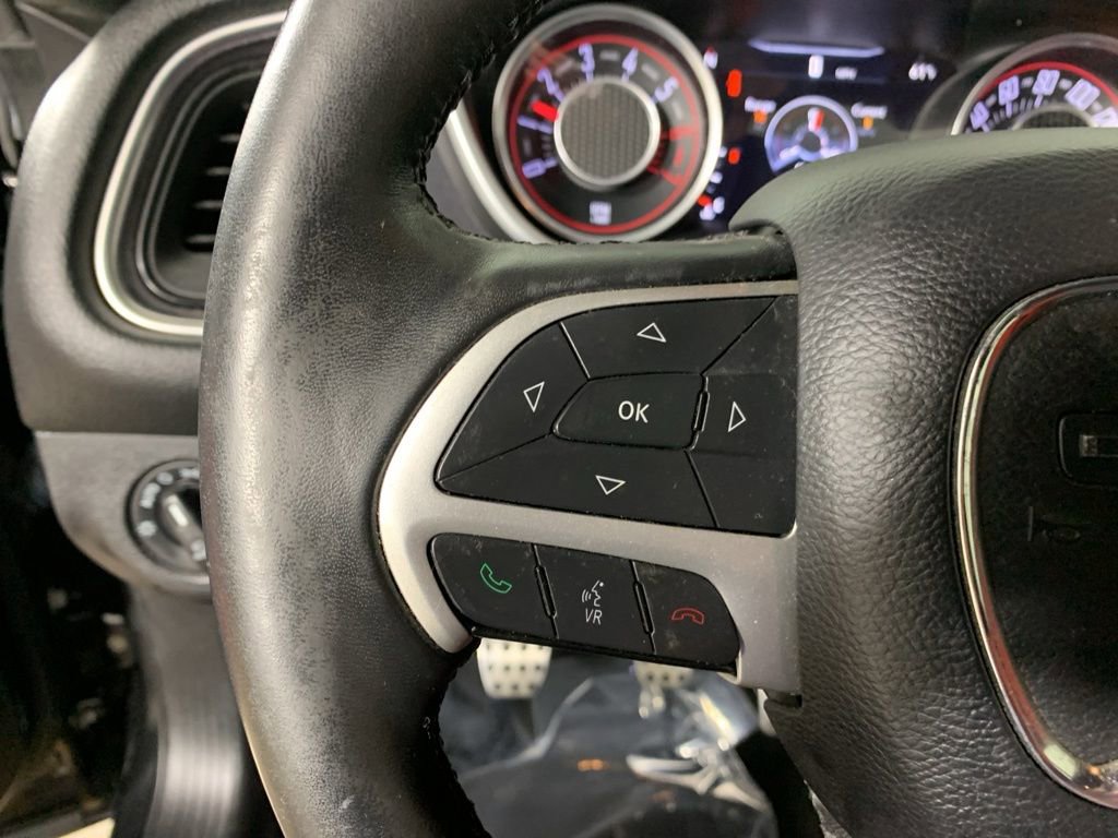 Used 2015 Dodge Challenger R/T Plus RWD image 20