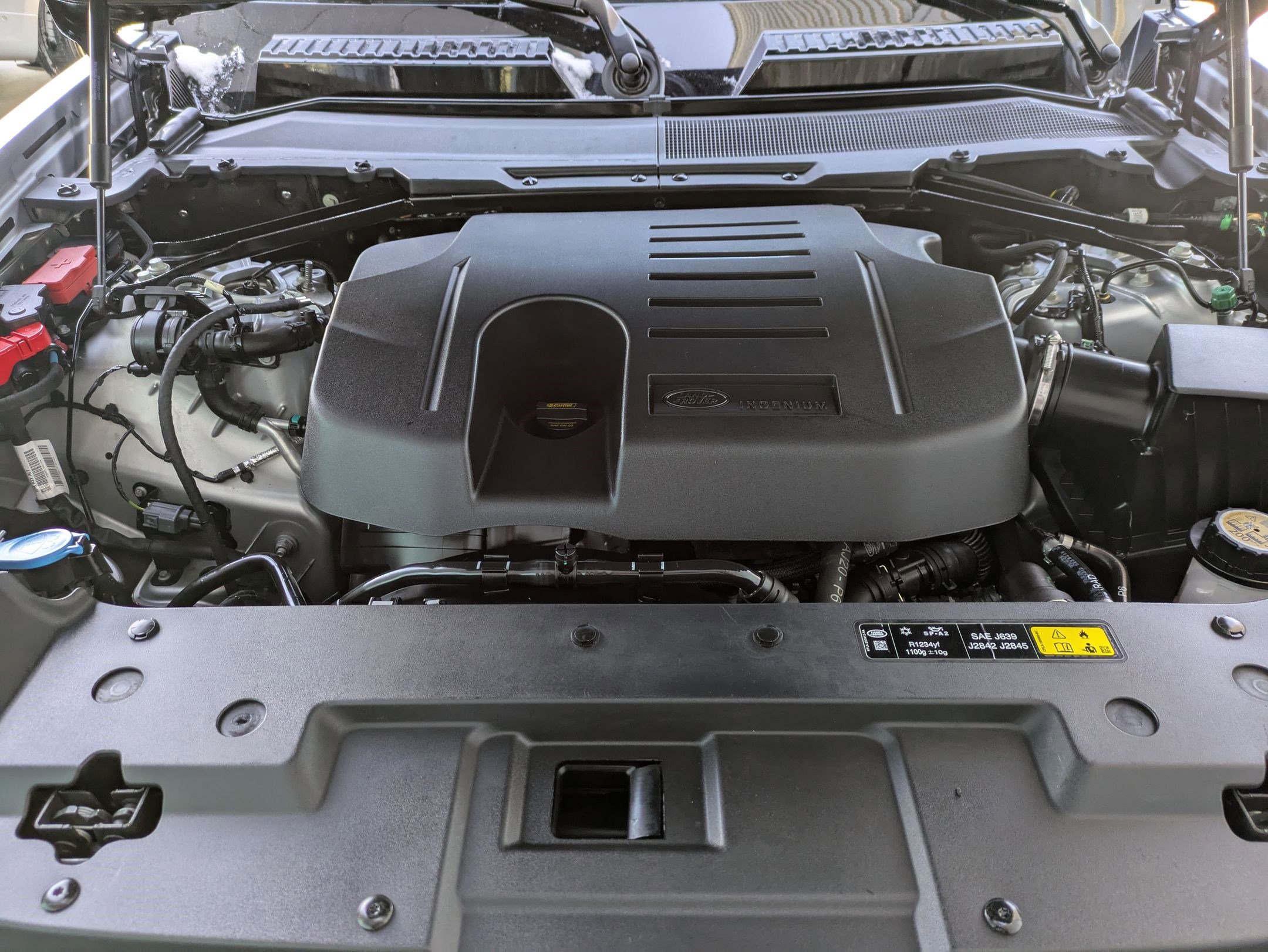 Certified 2023 Land Rover Defender 130 X image 33