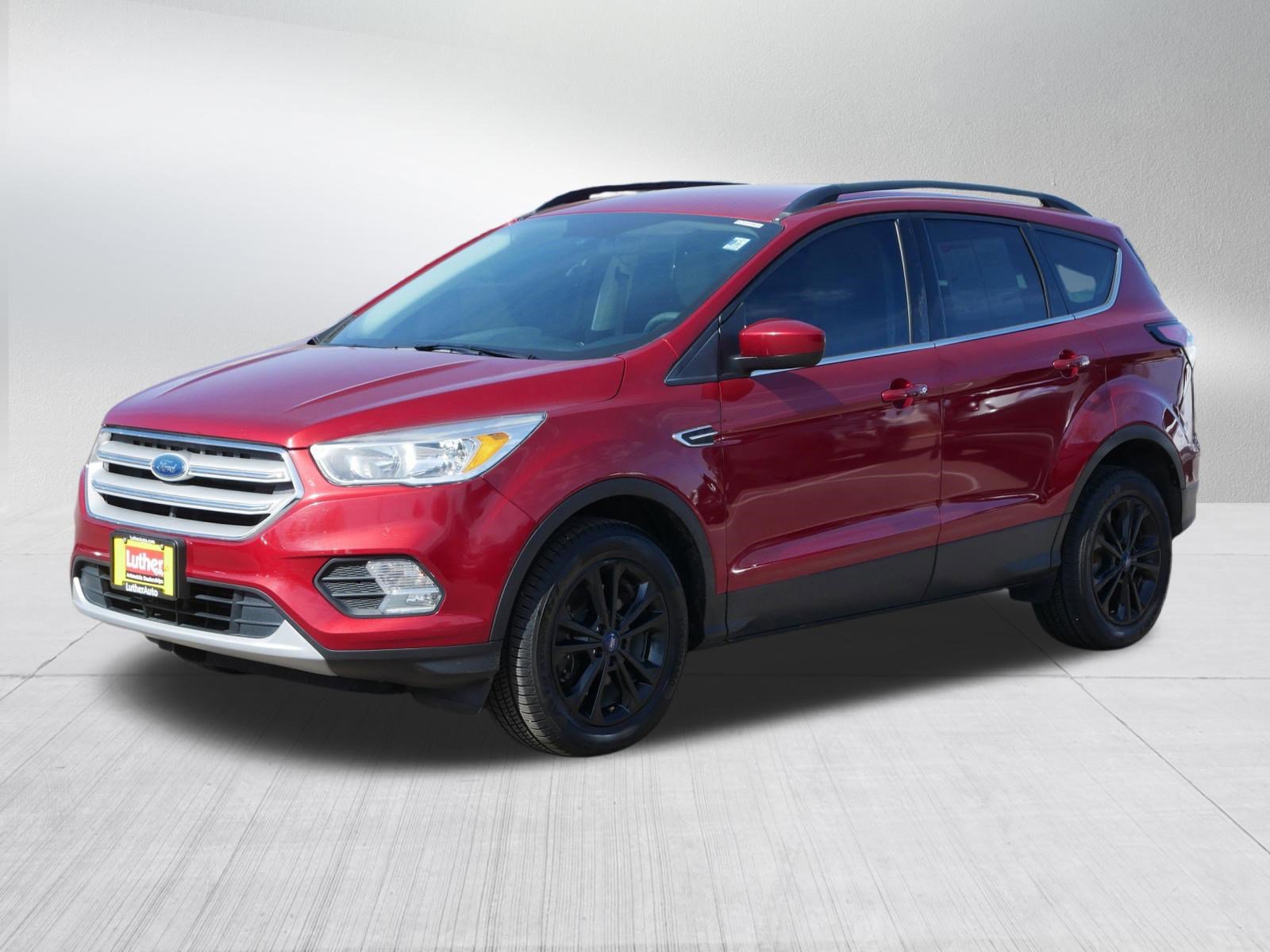 Used 2018 Ford Escape SE image 3