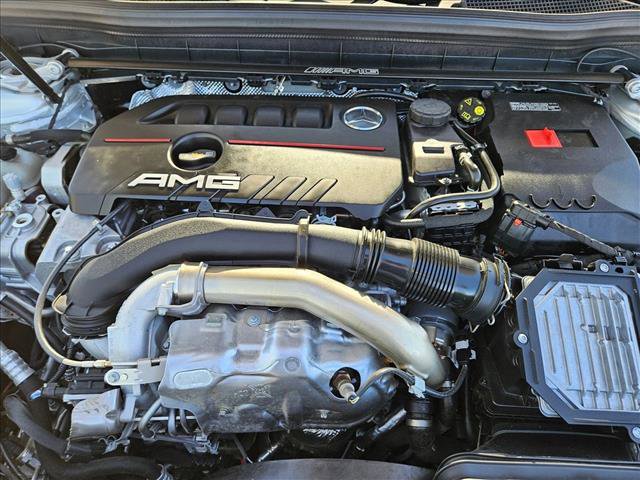 Used 2024 Mercedes-Benz GLB 35 AMG 4MATIC image 24
