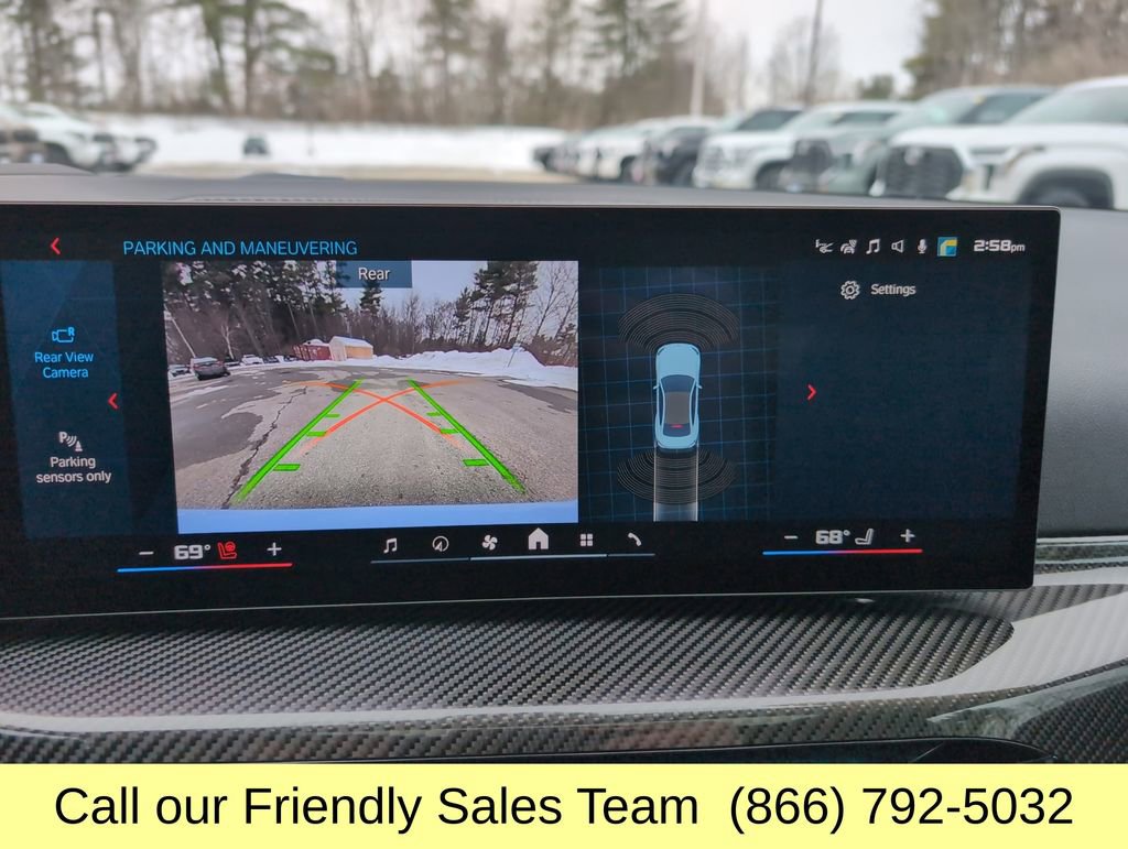 Used 2025 BMW M2 w/ Lighting Package image 22